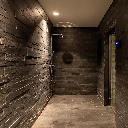 Un Diamante De Montana L A Pie De Pistas De Esqui - Gimnasio - Sauna - Piscina L 6pax L By Bonesvacances Apartment *