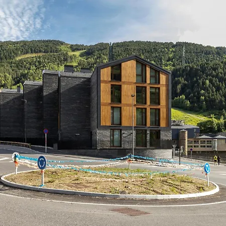 Un Diamante De Montana L A Pie De Pistas De Esqui - Gimnasio - Sauna - Piscina L 6pax L By Bonesvacances El Tarter