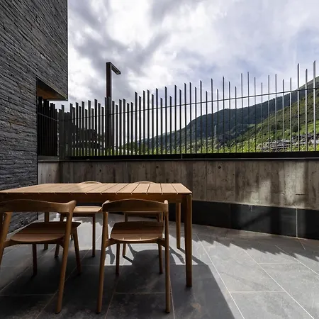 Un Diamante De Montana L A Pie De Pistas De Esqui - Gimnasio - Sauna - Piscina L 6pax L By Bonesvacances *